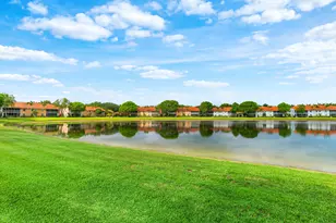 9829 Seacrest Cir, Boynton Beach, FL 33437 - Photo 23