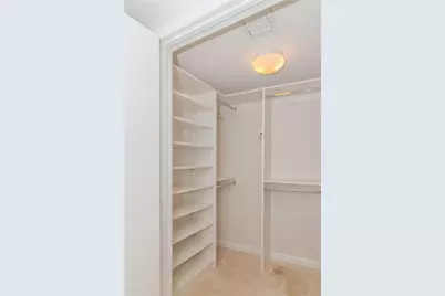 465 Brickell Avenue, Miami, FL 33131 - Photo 21