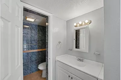 4848 NW 24th #105, Lauderdale Lakes, FL 33313 - Photo 15