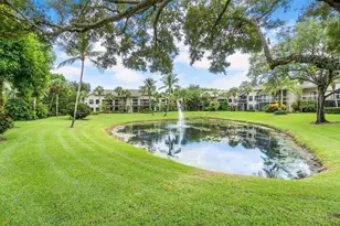 11863 Wimbledon Circle, Wellington, FL 33414 - Photo 25