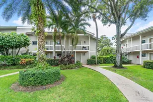 11863 Wimbledon Circle, Wellington, FL 33414 - Photo 15
