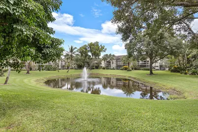 11863 Wimbledon Circle #427, Wellington, FL 33414 - Photo 11