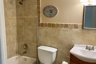 4040 Crystal Lake Dr, Pompano Beach, FL 33064 - Photo 13