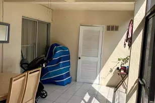 4040 Crystal Lake Dr, Pompano Beach, FL 33064 - Photo 15