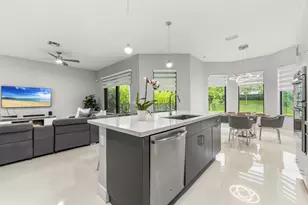 10555 Waves Way, Parkland, FL 33076 - Photo 9