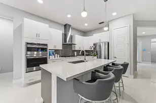 10555 Waves Way, Parkland, FL 33076 - Photo 11