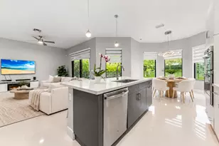 10555 Waves Way, Parkland, FL 33076 - Photo 5