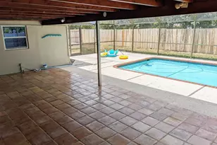 299 NW 12th St, Boca Raton, FL 33432 - Photo 3