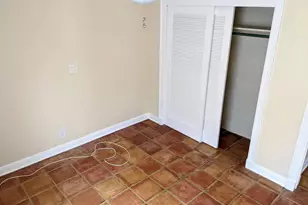 299 NW 12th St, Boca Raton, FL 33432 - Photo 13