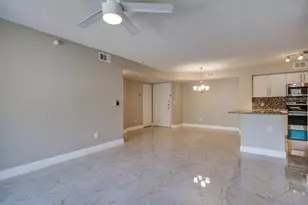 140 Yacht Club Way, Hypoluxo, FL 33462 - Photo 5