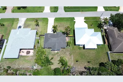 1634 SW Duclair Avenue, Port Saint Lucie, FL 34953 - Photo 37