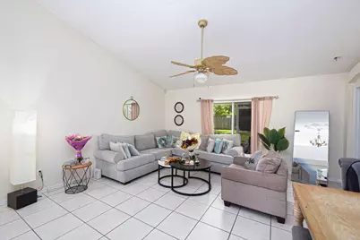 1634 SW Duclair Avenue, Port Saint Lucie, FL 34953 - Photo 9