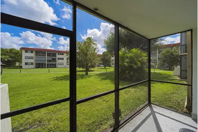 9523 N Hollybrook Lake Drive #103, Pembroke Pines, FL 33025 - Photo 23