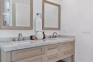 901 Upland Rd, West Palm Beach, FL 33401 - Photo 39