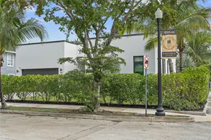 901 Upland Rd, West Palm Beach, FL 33401 - Photo 3
