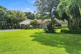 9700 NW 28th St, Cooper City, FL 33024 - Photo 5