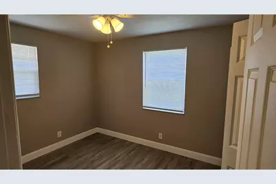 1501 W 17th Street, Riviera Beach, FL 33404 - Photo 11