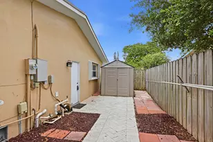 3127 NW 67th Ct, Fort Lauderdale, FL 33309 - Photo 35