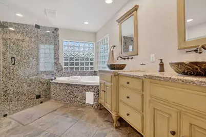 11380 Wayne Drive, Cooper City, FL 33026 - Photo 11