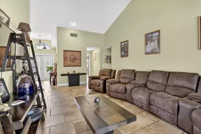 11380 Wayne Drive, Cooper City, FL 33026 - Photo 9