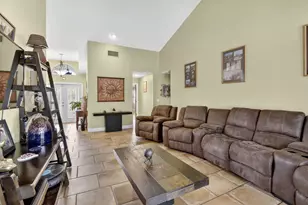 11380 Wayne Dr, Cooper City, FL 33026 - Photo 9