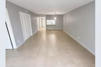 4321 NW 9th Avenue #204, Deerfield Beach, FL 33064 - Photo 9
