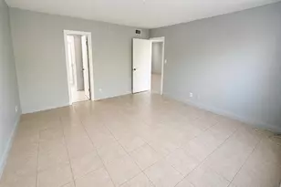 4321 NW 9th Ave, Deerfield Beach, FL 33064 - Photo 3
