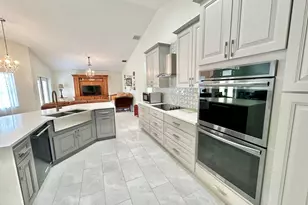 10591 Paso Fino Dr, Wellington, FL 33449 - Photo 3