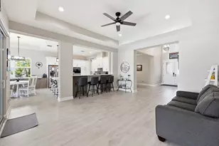 15264 Wildwood Cir, The Acreage, FL 33470 - Photo 19