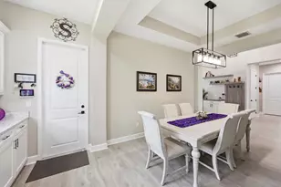 15264 Wildwood Cir, The Acreage, FL 33470 - Photo 11