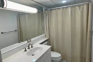1000 Spanish River Rd, Boca Raton, FL 33432 - Photo 27