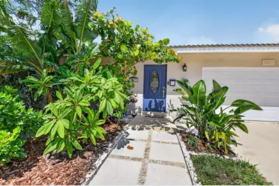 1207 SW 12th Avenue, Boca Raton, FL 33486 - Photo 3