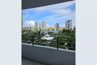 600 Three Islands Boulevard, Hallandale Beach, FL 33009 - Photo 17