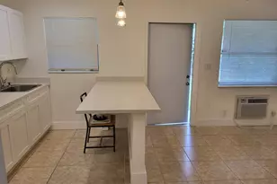 317 N 61st Terrace, Hollywood, FL 33024 - Photo 3