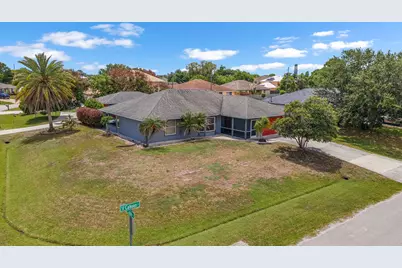 403 SW Cahoon Court, Port Saint Lucie, FL 34953 - Photo 9