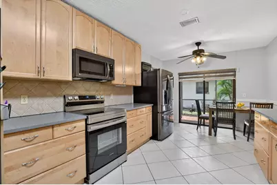 7833 San Marcos Place, Boca Raton, FL 33433 - Photo 7