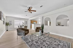2602 SW 12th Sq Square SW, Vero Beach, FL 32968 - Photo 13
