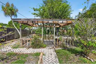 1370 SW 27th Place, Boynton Beach, FL 33426 - Photo 45