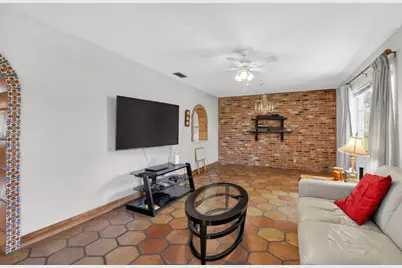 1370 SW 27th Place, Boynton Beach, FL 33426 - Photo 31