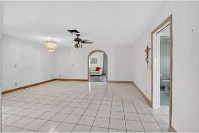 1370 SW 27th Place, Boynton Beach, FL 33426 - Photo 7