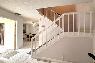 1684 Forest Lakes Cir, West Palm Beach, FL 33406 - Photo 15