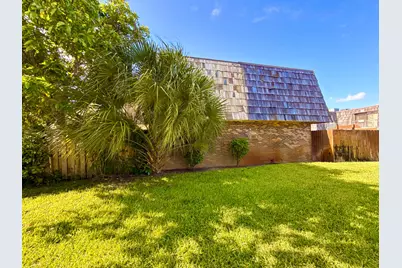 1684 Forest Lakes Circle #A, West Palm Beach, FL 33406 - Photo 3