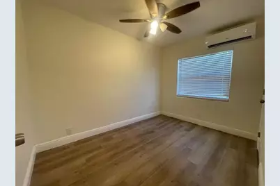 304 N Tamarind Avenue, West Palm Beach, FL 33401 - Photo 13