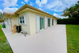 8205 NW 106th Ave, Tamarac, FL 33321 - Photo 11