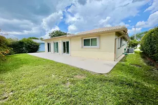 8205 NW 106th Ave, Tamarac, FL 33321 - Photo 17
