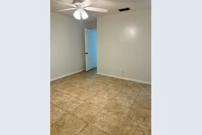 5672 Biscayne Drive S, Greenacres, FL 33463 - Photo 3