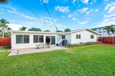 617 SE 8th Avenue, Deerfield Beach, FL 33441 - Photo 19