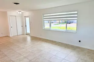 617 SE 8th Ave, Deerfield Beach, FL 33441 - Photo 5