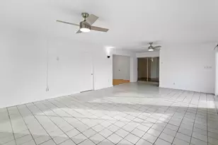 617 SE 8th Ave, Deerfield Beach, FL 33441 - Photo 11