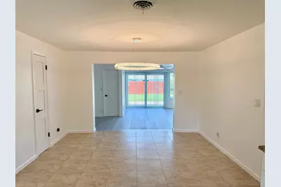 617 SE 8th Avenue, Deerfield Beach, FL 33441 - Photo 11